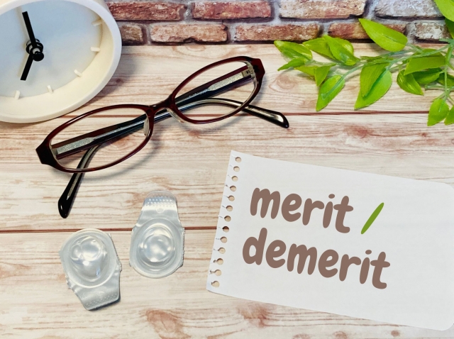 遠近両用コンタクトレンズのメリット・デメリット一覧