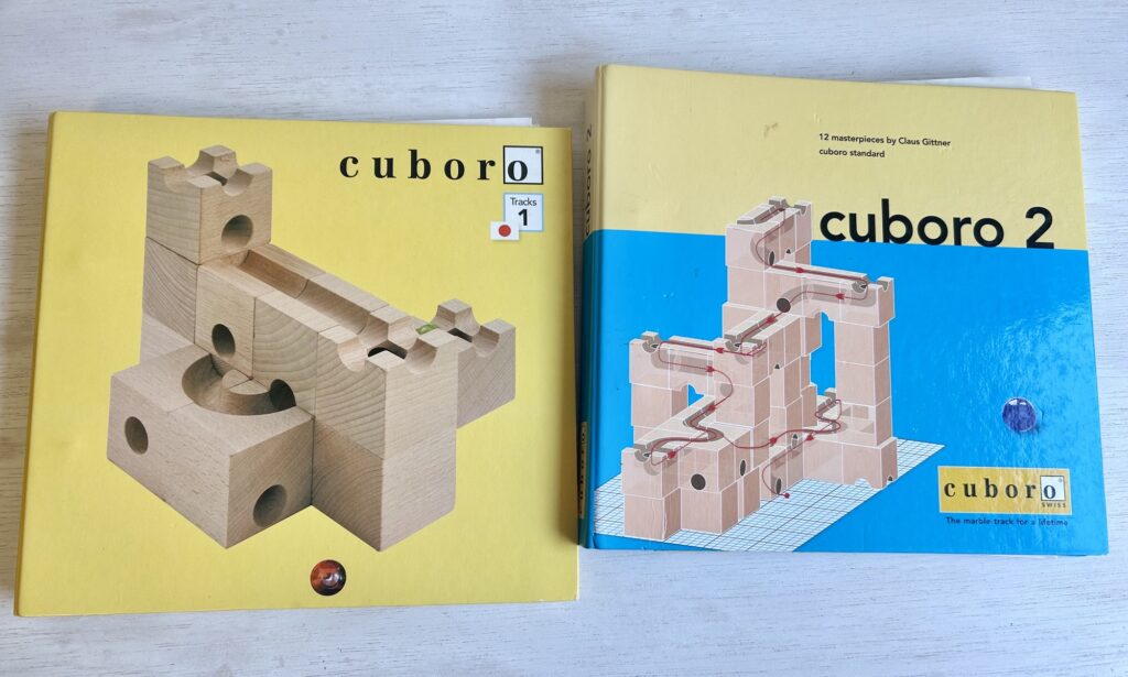 キュボロの解説本2冊｜長く遊んできた使用例